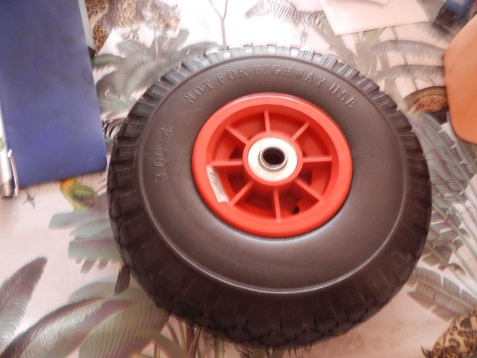 Wyprzedaż->KOŁO TACZKI WERKA PRO OTWÓR 16mm ostatnia