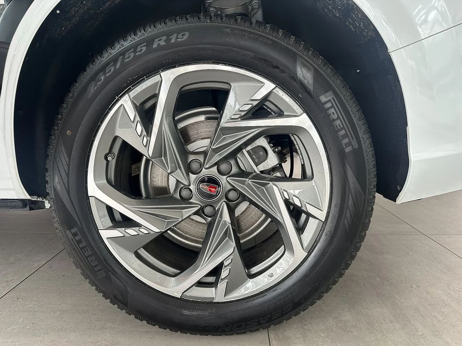 Hongqi HS3 HS3 1,5T 156KM FWD