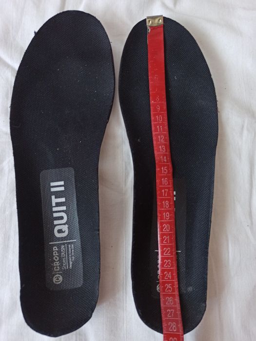 Кросівки NIKE  розмір 41,5