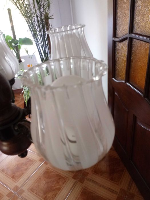 Żyrandor. Sprzedam bardzo ładny