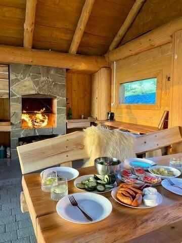 Domek na wynajem z gorącą balią z hydromasażem na wyłączność