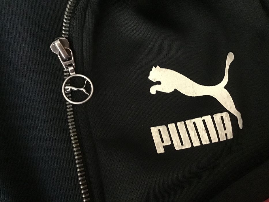 Puma czarna bluza z kieszeniami  rozmiar S/36