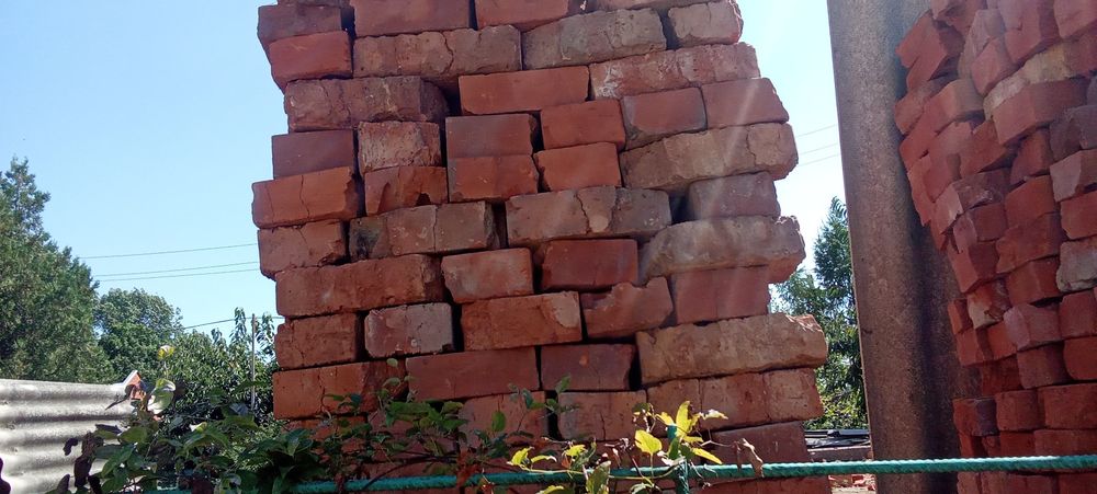 Продам цеглу облицювальну та понотілу
