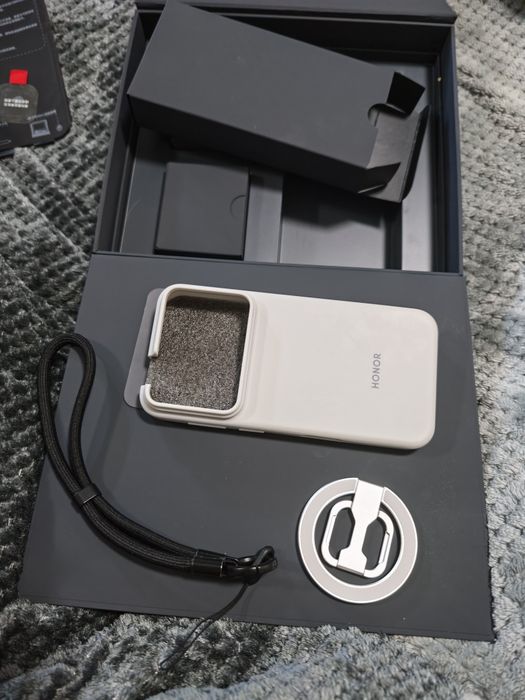 Honor robot phone novo