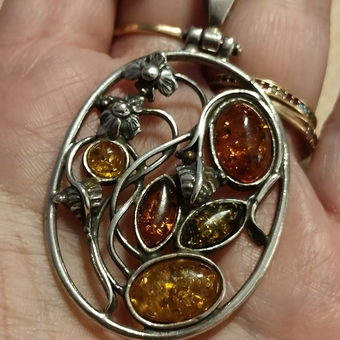 Stary zestaw srebro i bursztynu bałtyckiego