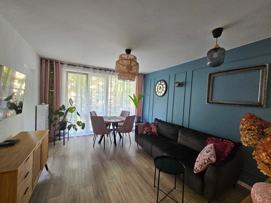 Gotowe do zamieszkania | 2 pokoje | Balkon | Po remoncie | Łódź Dąbrowa | I piętro