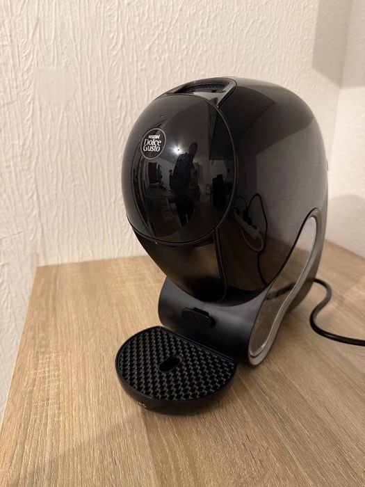 Máquina de café NESCAFÉ® Dolce Gusto® NEO