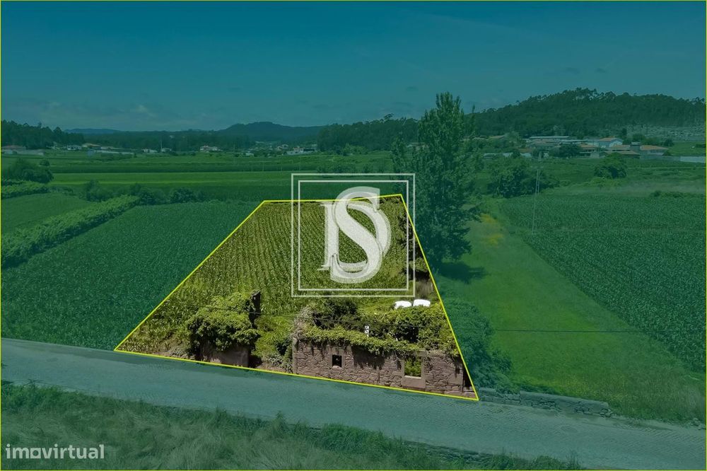 Moradia para Restaurar T2 em Cristelo