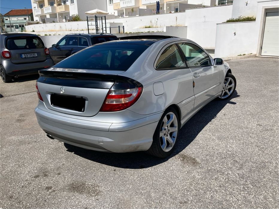 Farolim Traseiros Mercedes Carro Carrinha