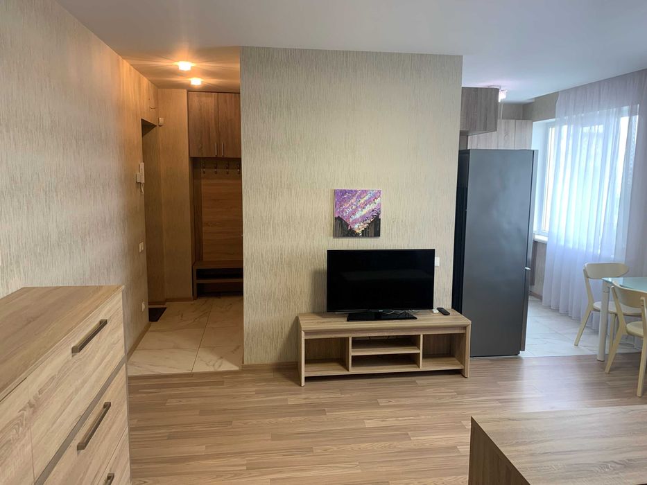 Без комісії! Власник! 2к студія (48 м2), Метро "Печерська"