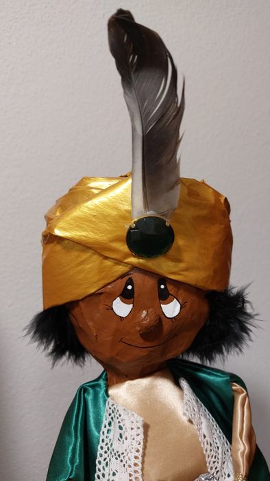 Figura Rei Mago feito à mão