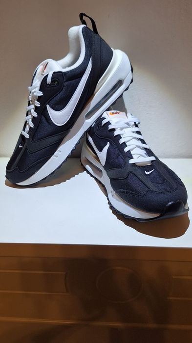 Кросівки Nike Air Max DAWN,  US9.5 EU 43 27.5CM,  DJ3624 001