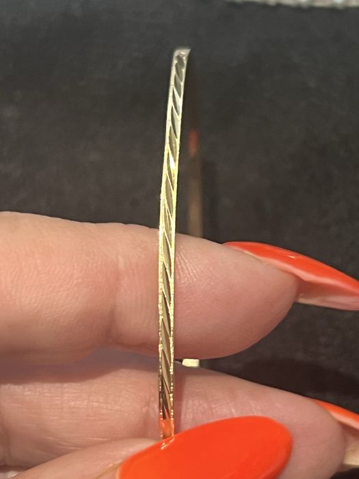 Bransoletka sztywna zloto  585