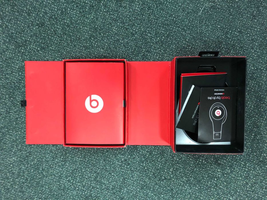 Sprzedam pudełko słuchawki Beats by DR DRE