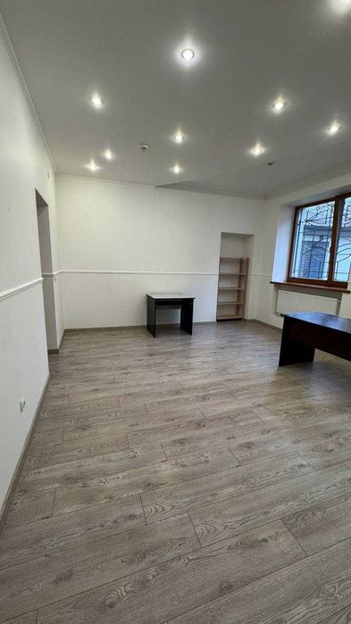 Офісне приміщення (р-н Істанбулу)