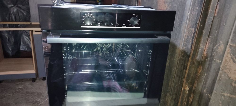 Варочная поверхность с духовым шкафом