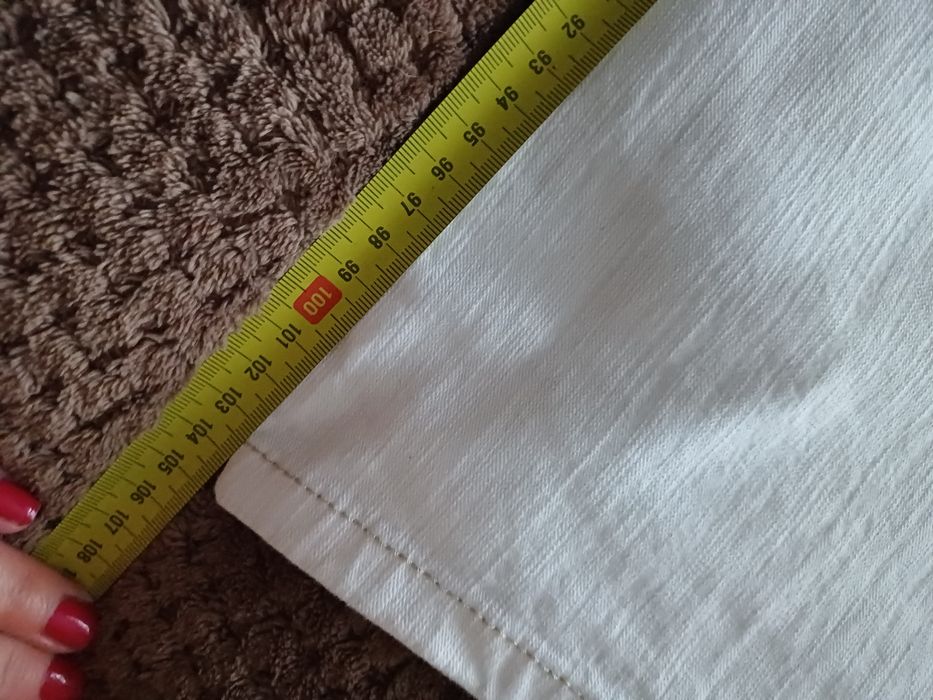 Nowe białe spodnie damskie jeansy 42/ 44