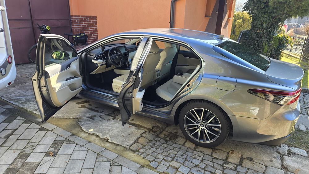 Toyota Camry 2.5 Hybrid, Executive CVT + VIP