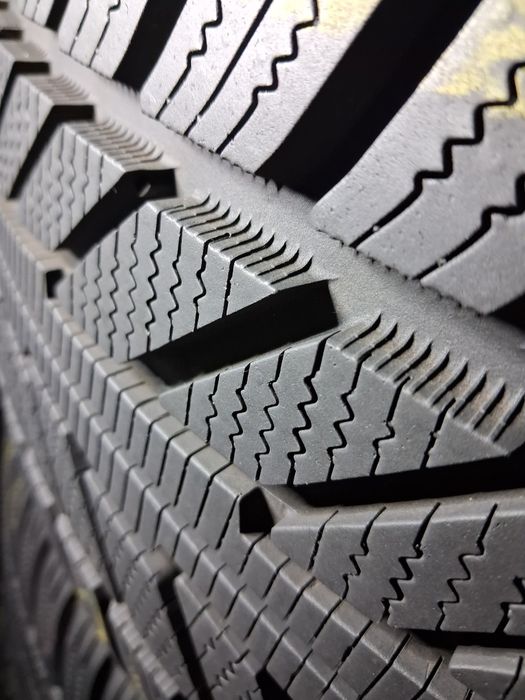 255/45 R20 Hankook Ion Isept SUV шини б/у зима ПАРА