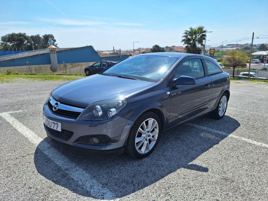 Opel Astra GTC 1.7 125cv Comercial