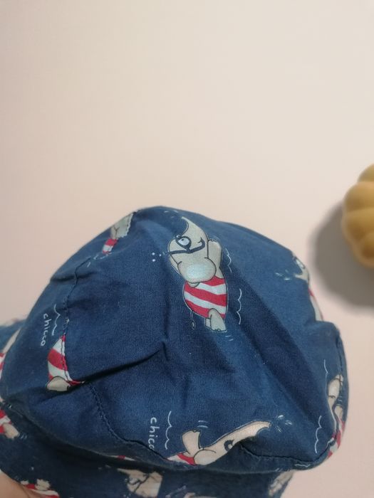 Chapéu Reversível de Bebé