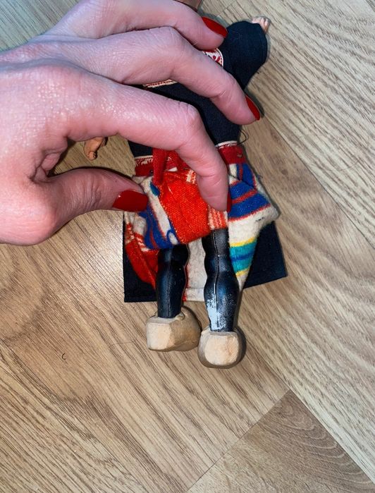 Zabytkowa antyczna holenderska lalka z lat 1930-40