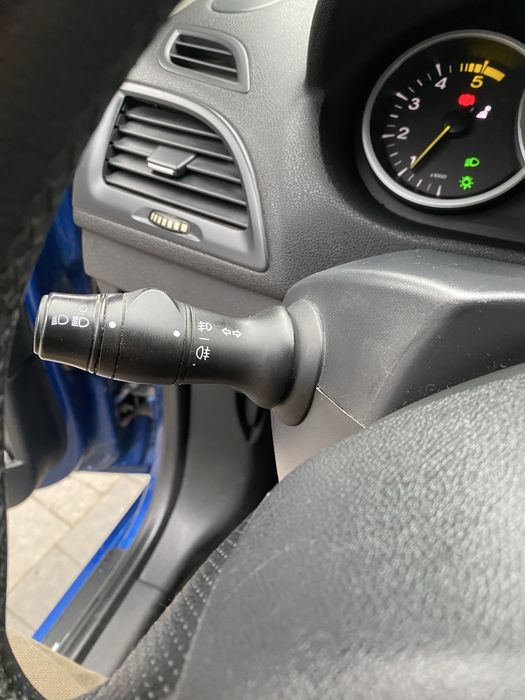 Renault Megan 2011 дизель 1.5 к9к 110кс