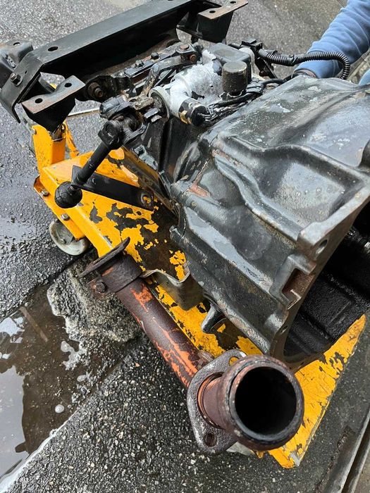 Caisa de velocidades - Mitusbishi Canter - ref :  M015S5A030