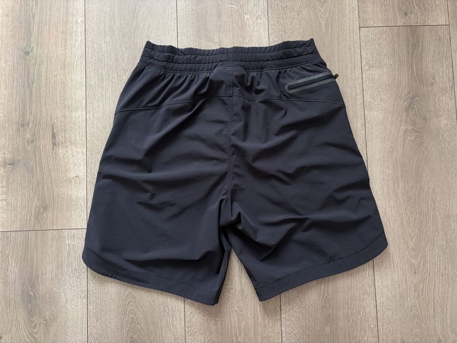 Шорты Under Armour project rock для тренировок