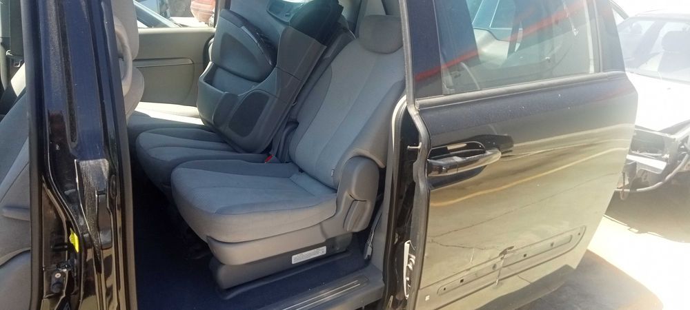 Kia Carnival  para Peças