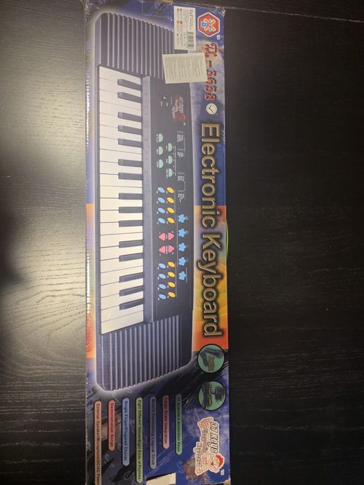 Piano de criança igual a novo