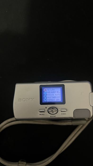 Sony CyberShot U DSC-U20