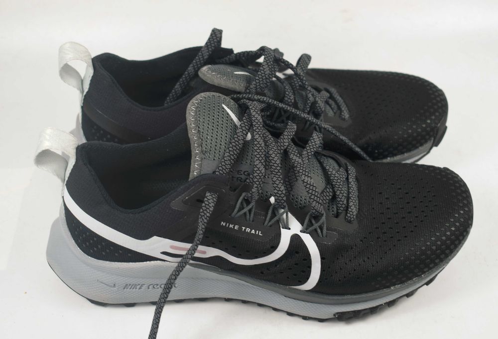Nike Buty do biegania React Pegasus Trail 4 DJ6159  roz. 36,5