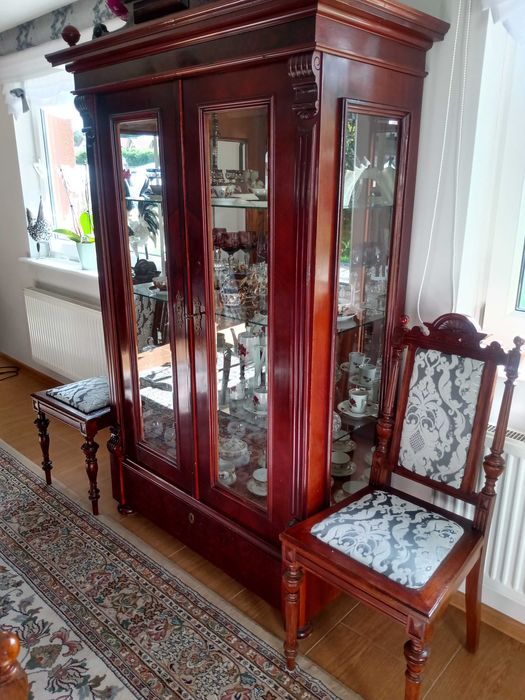 Sprzedam meble antyki