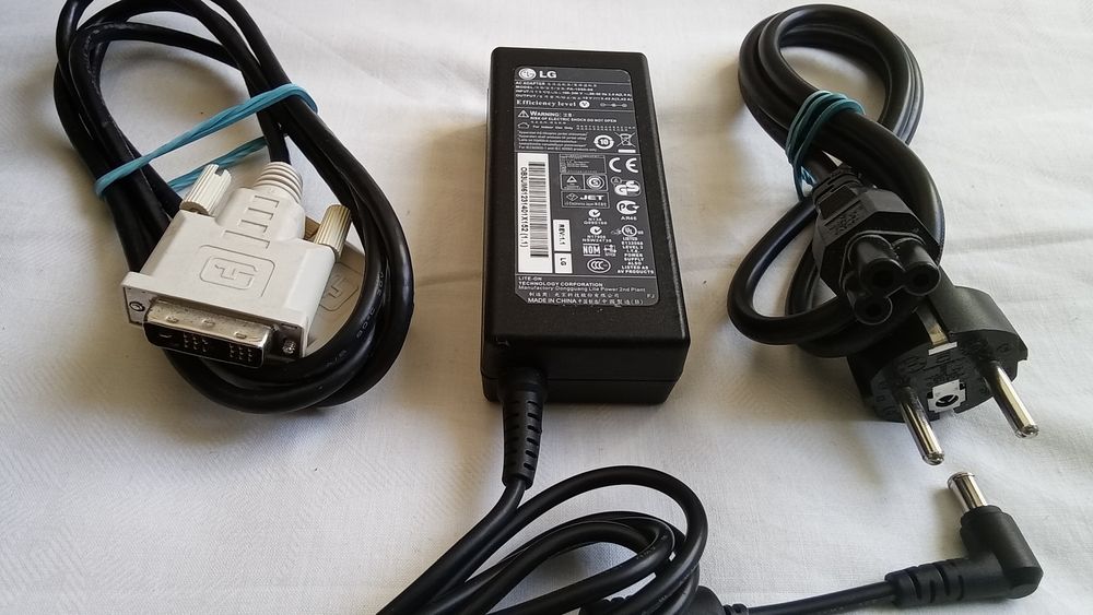 Компьютерний Дисплей Монітор 23 Flatron FullHD LG Electron IPS236V-PN