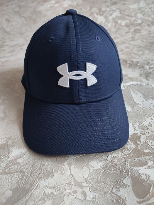 Кепка under armour boy's ua blitzing-blu