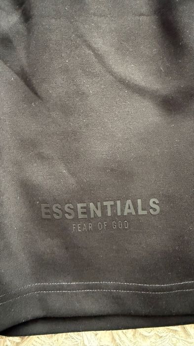 Spodenki Essentials