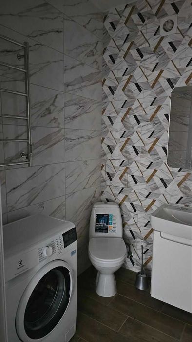 Здам 2-кім. с. Святопетрівське ЖК Петрівські Липки, поверх 2, все нове