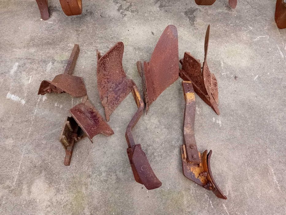 Alfaia agrícola - Escarificador