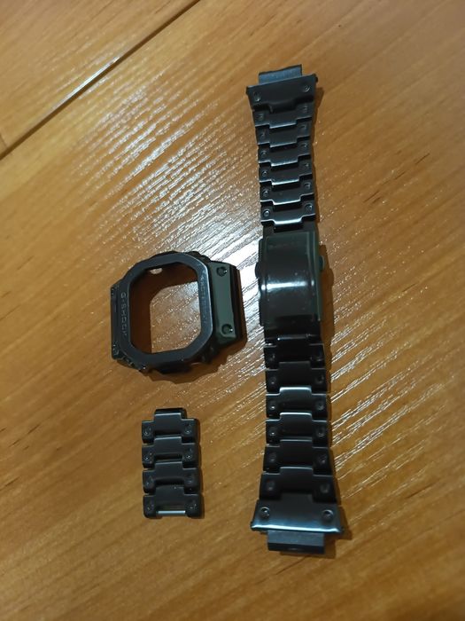 Koperta z bransoletą stalow Casio DW5600a G-shock