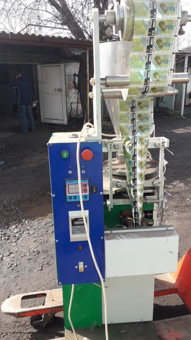 Автомат для мелкой фасовки в стик пакет по 5-25 гр