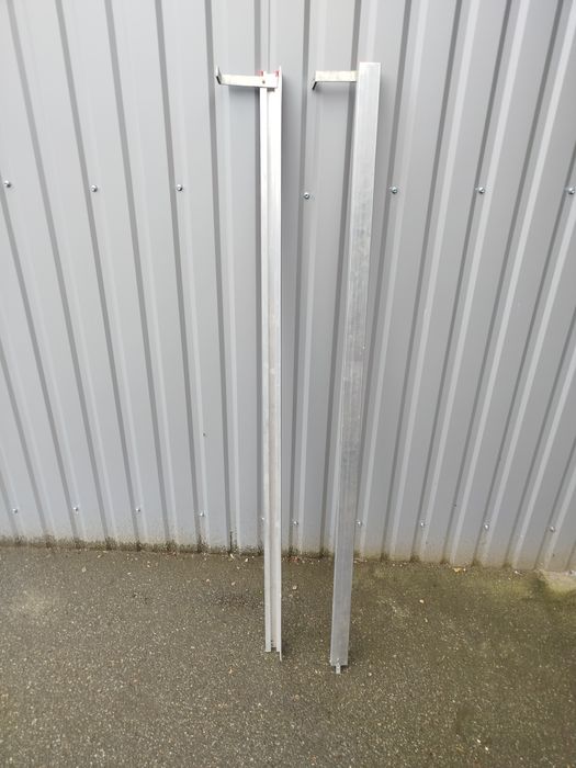 Продам алюминиевый карниз