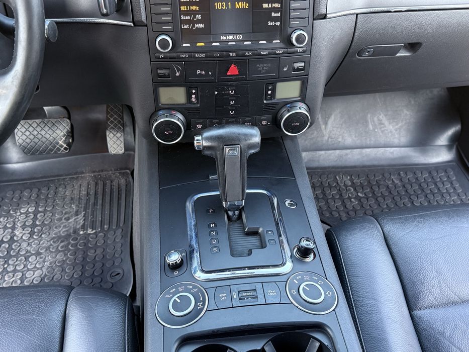 Продам Volkswagen Touareg