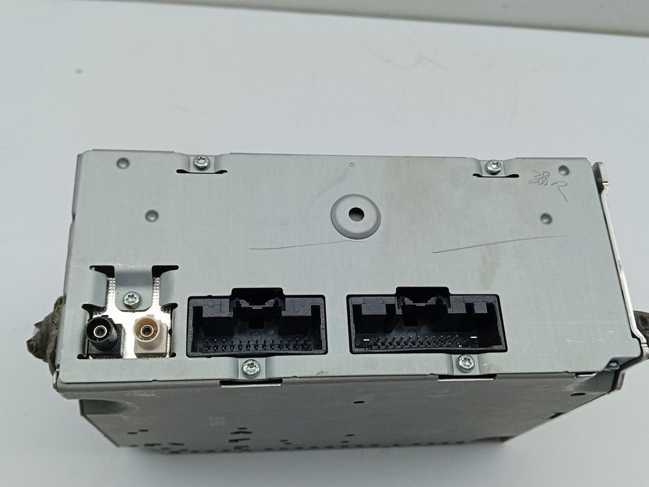 Rádio / auto-rádio FORD Transit Connect II (V408)