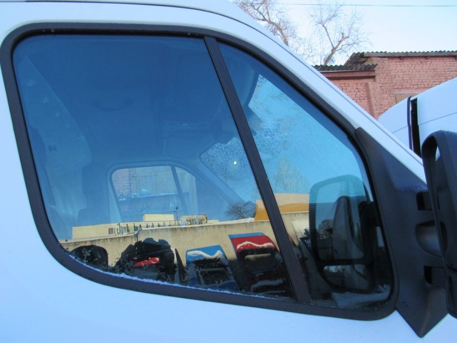 Скло дверей Рено Мастер 3 Renault Master 3 New Мовано  2010