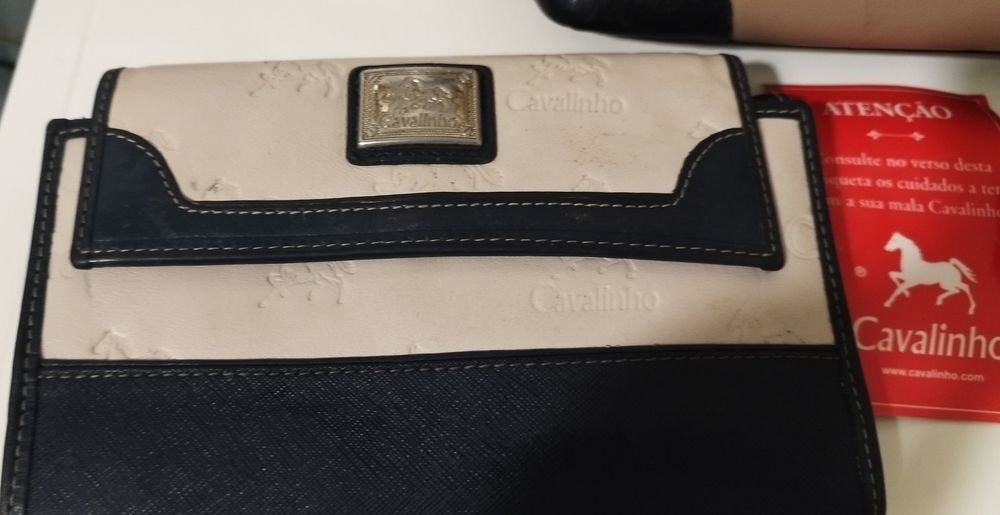 Conjunto cavalinho mala carteira e porta telemóvel