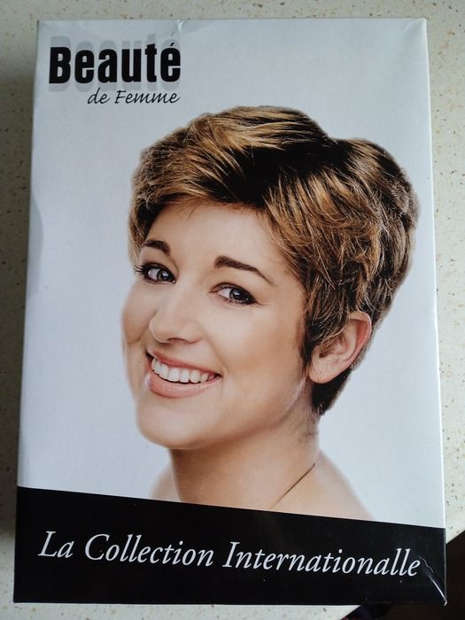 Peruka damska Rokoko Beaute de femme