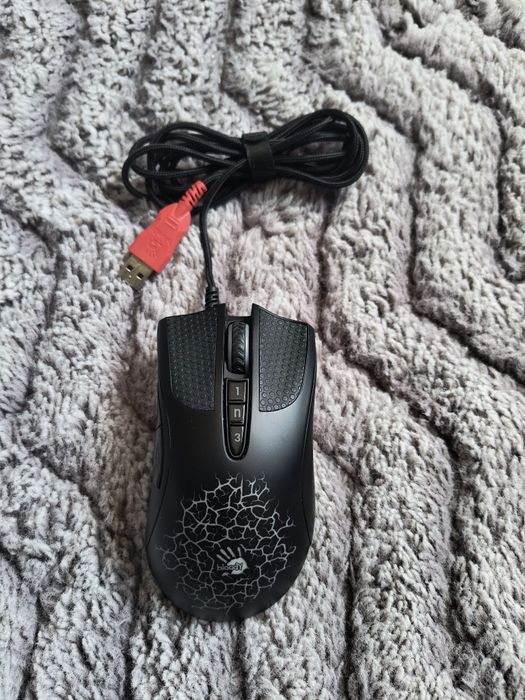 myszka bloody A90