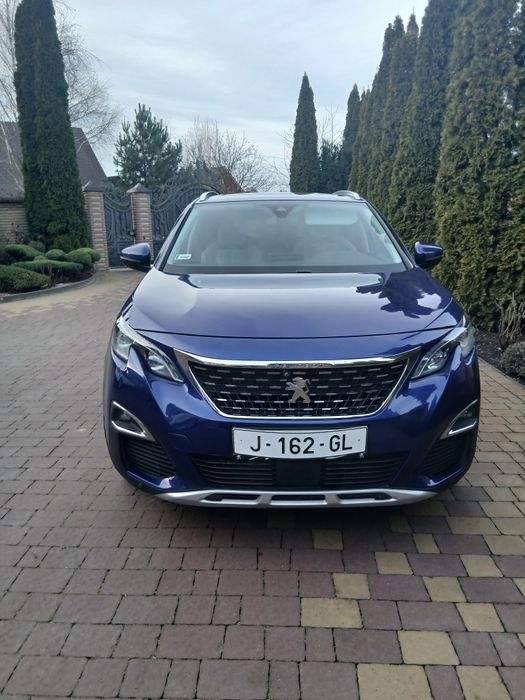 Авто в хорошому станні