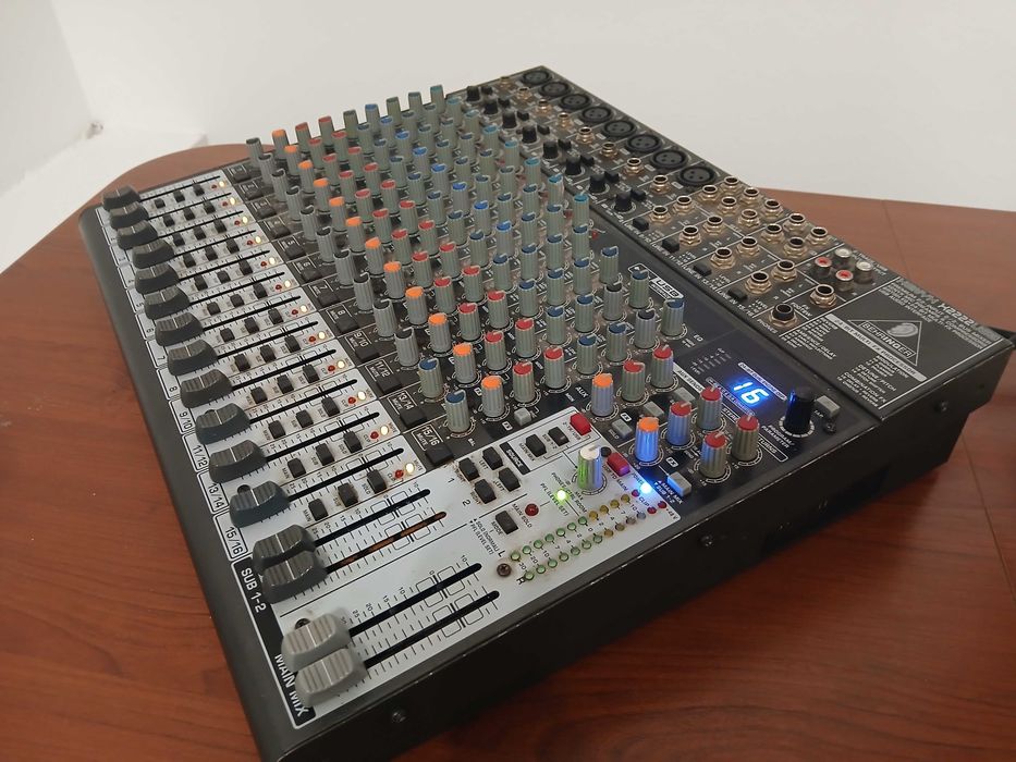 Behringer henyh 2222 USB mikser audio dsp tanio